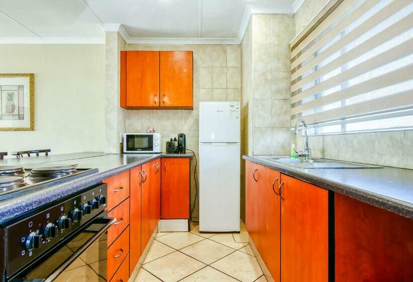 דירת חדר סופריור, Bm Gardens