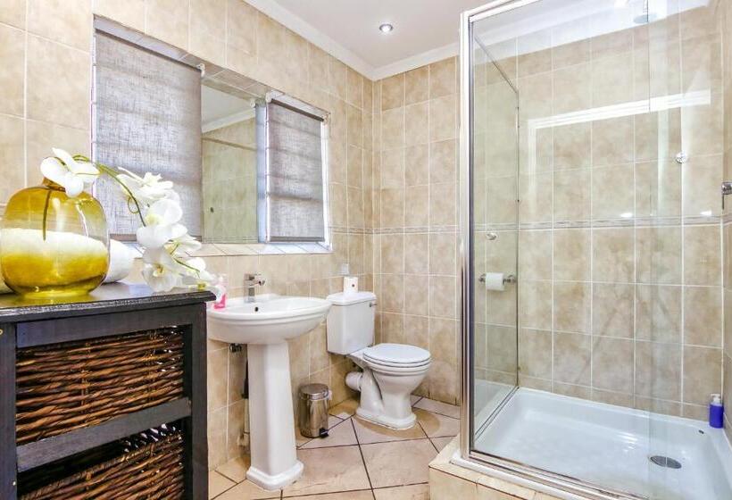 דירת חדר סופריור, Bm Gardens