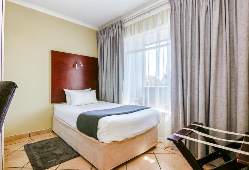 דירת שני חדרים, Bm Gardens