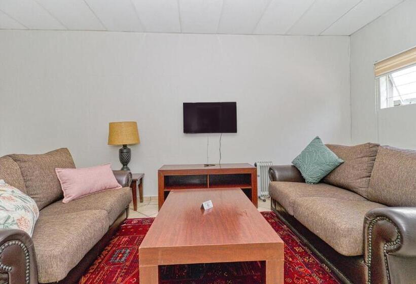 דירת חדר, Bm Gardens