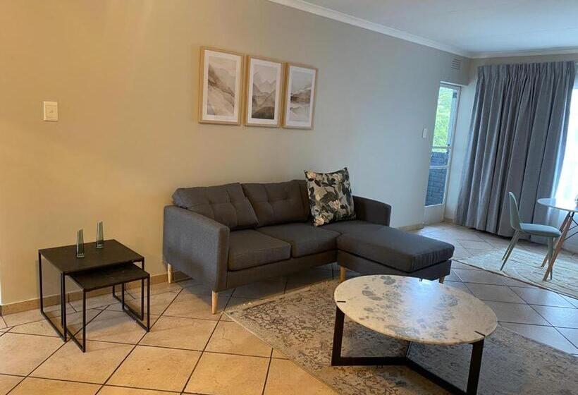 דירת חדר נוף לגינה, Bm Gardens