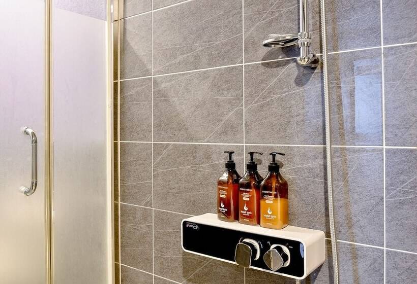 Camera Deluxe, Cozy Tree Hotel Seomyeon