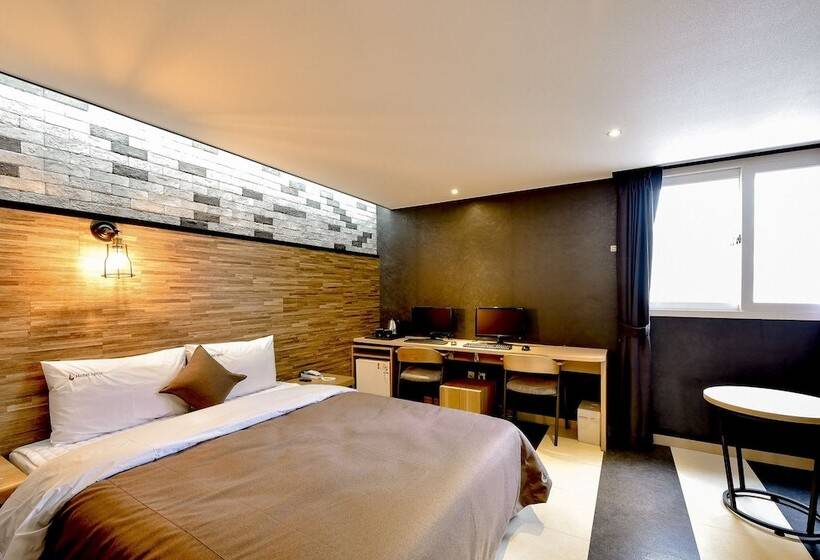 Camera Deluxe, Cozy Tree Hotel Seomyeon