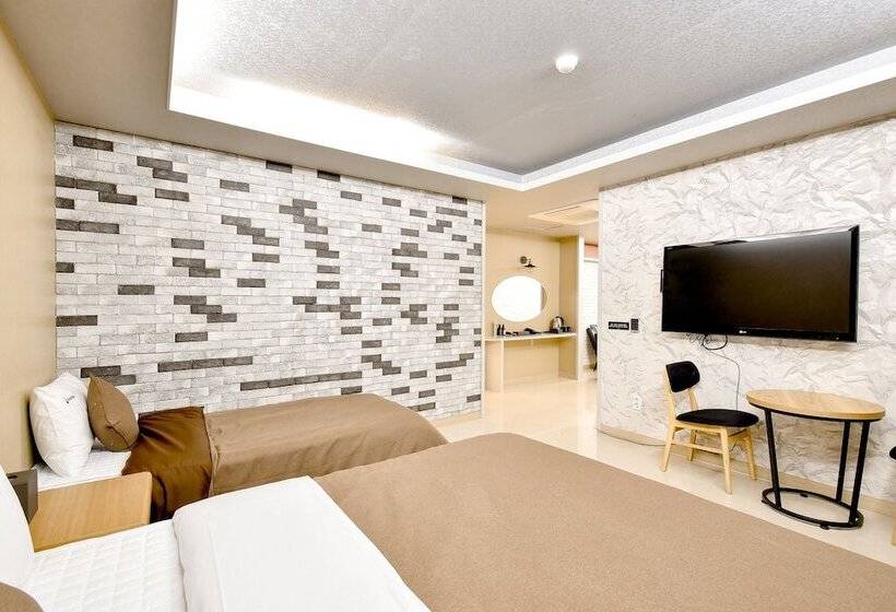 Camera Standard, Cozy Tree Hotel Seomyeon