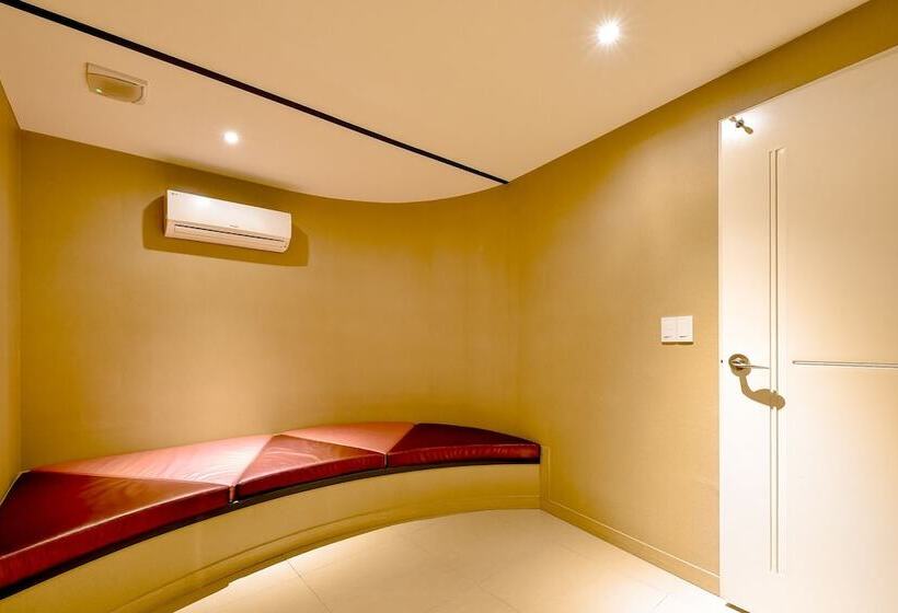 Camera Standard, Cozy Tree Hotel Seomyeon