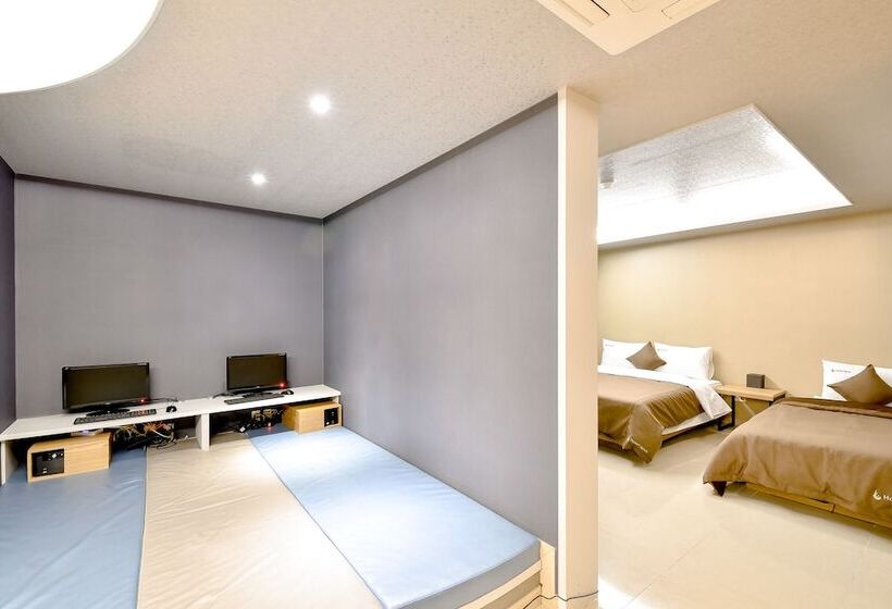 Camera Standard, Cozy Tree Hotel Seomyeon