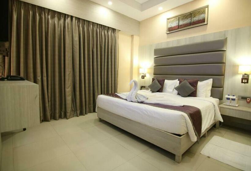 Номер Deluxe, Golden Tulip Salt Lake City Kolkata