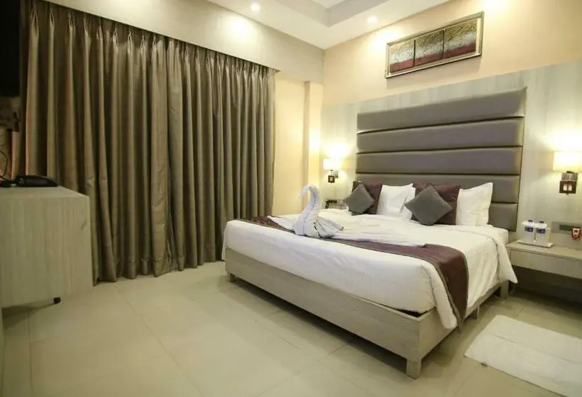 Deluxe-huone, Golden Tulip Salt Lake City Kolkata
