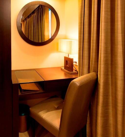 Люкс, Golden Tulip Salt Lake City Kolkata