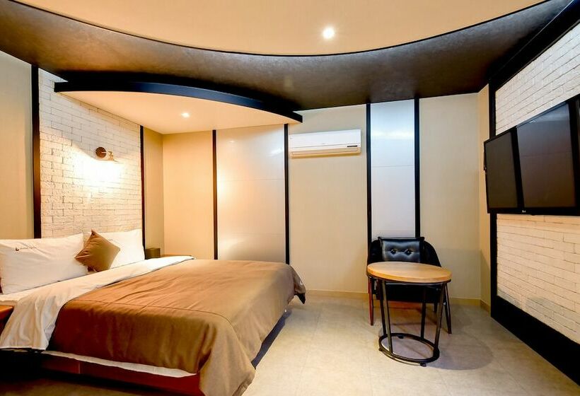 Camera Standard, Cozy Tree Hotel Seomyeon