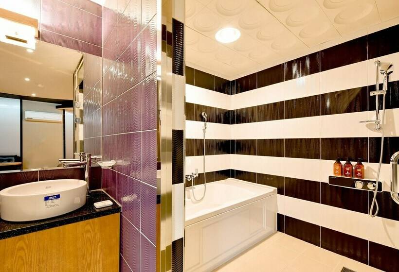 Camera Standard, Cozy Tree Hotel Seomyeon