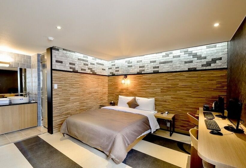 Camera Deluxe, Cozy Tree Hotel Seomyeon