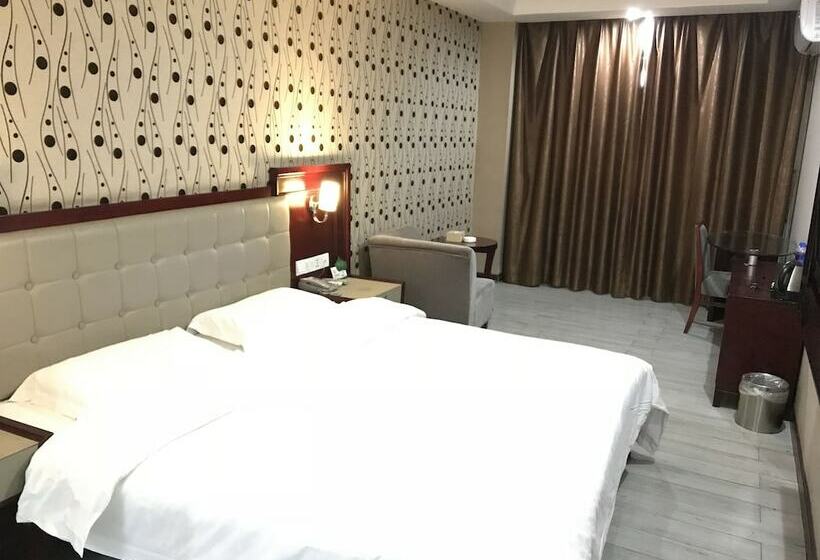 Quarto Estandar, Kaiserdom Changsha South Station