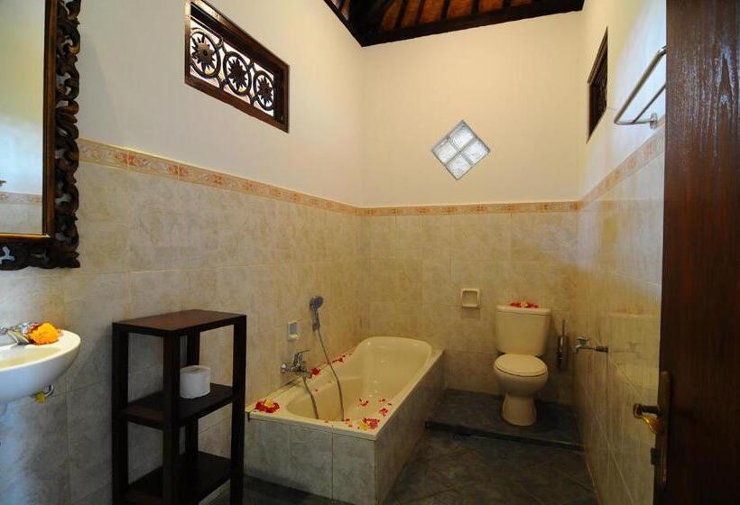 חדר משפחתי דלוקס, Villa Karma Loka