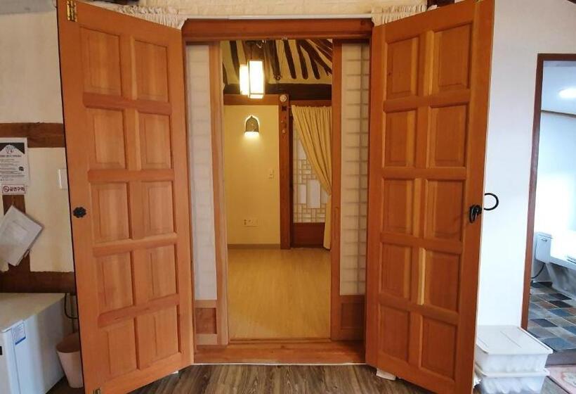 Habitació Familiar Superior, Greem Guesthouse