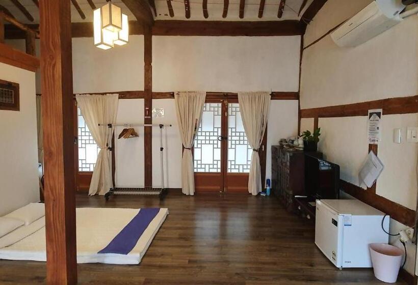 Habitació Familiar Superior, Greem Guesthouse