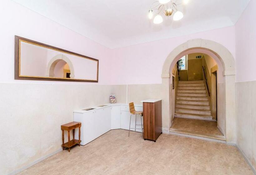 חדר סטנדרט נוף לעיר, Rooms Tezoro