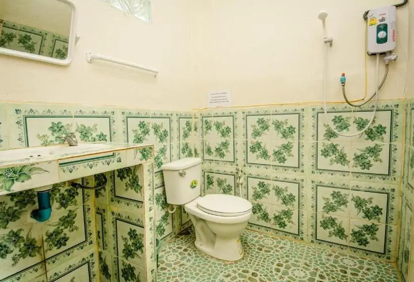 اتاق اکونومی, Sarm Mork Guest House