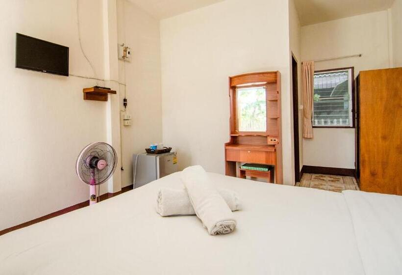 חדר אקונומי, Sarm Mork Guest House