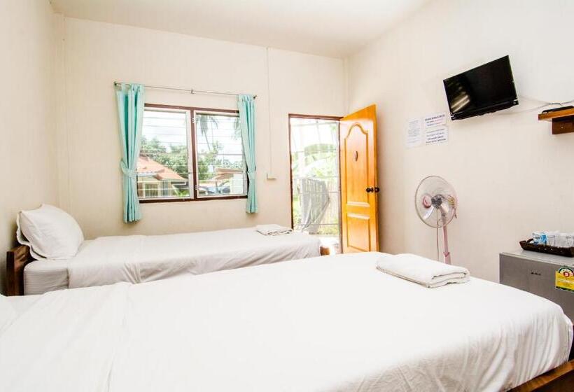 חדר אקונומי, Sarm Mork Guest House