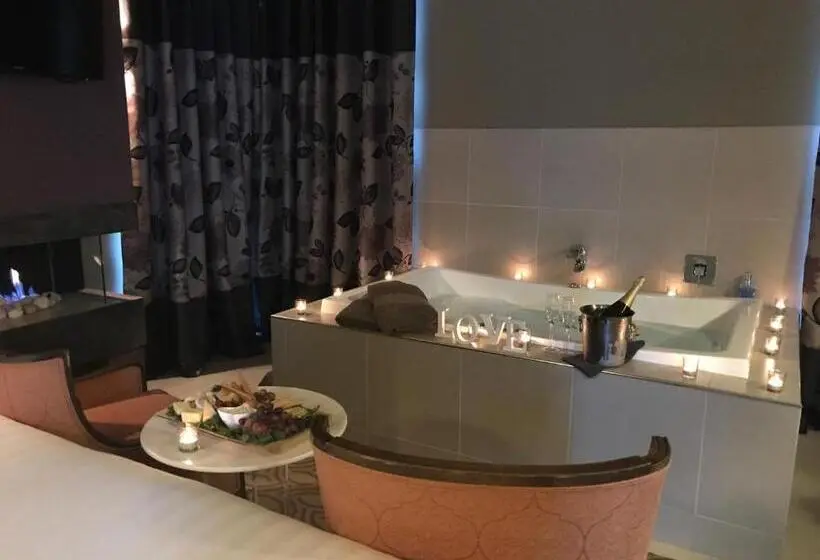 Sviitti King-vuode, Spa Suites At Raven