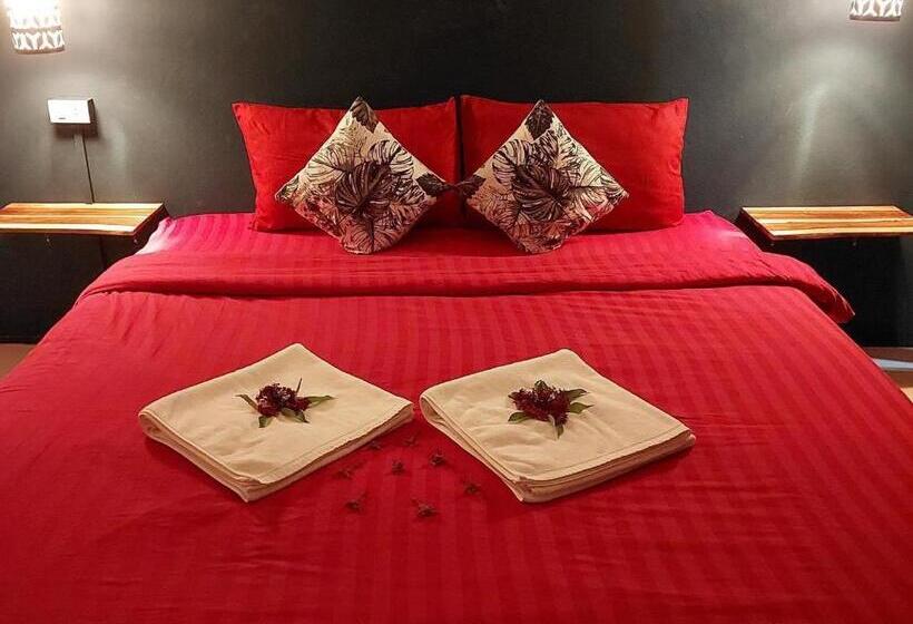 Pokój Deluxe Widok Morze z Balkonem, Phangan Arena Hostel