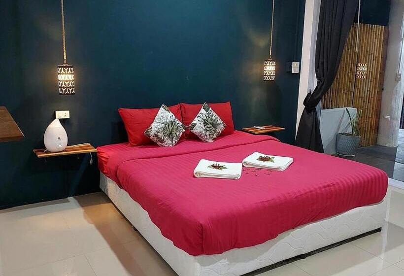 Pokój Deluxe Widok Morze z Balkonem, Phangan Arena Hostel