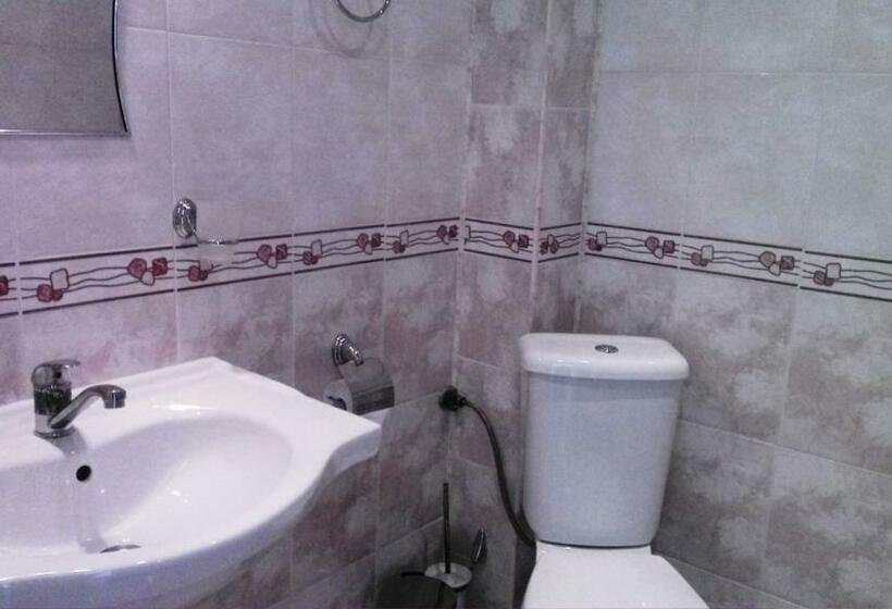 חדר סטנדרט עם מרפסת, Blyan Family