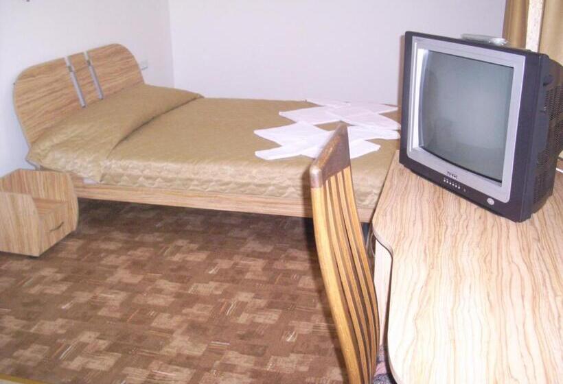 חדר סטנדרט עם מרפסת, Blyan Family