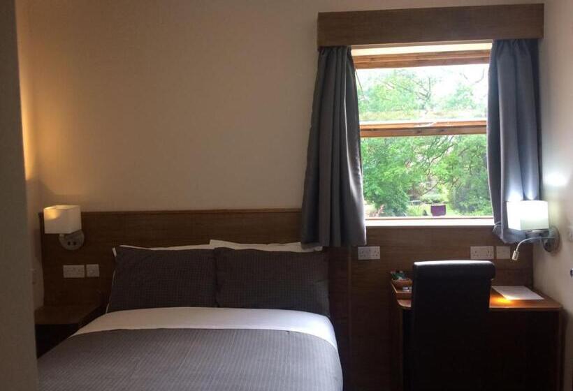 スタンダードルーム, Crosshill House