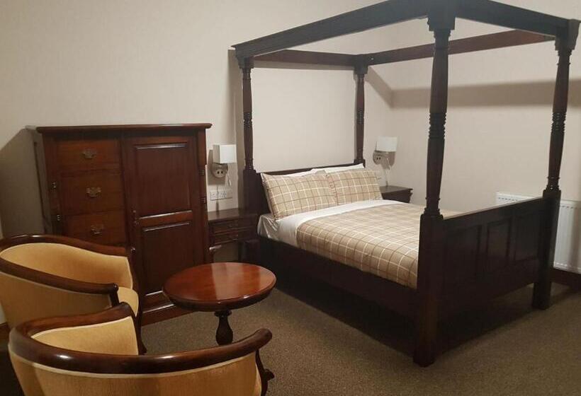 スーペリアールーム, Crosshill House