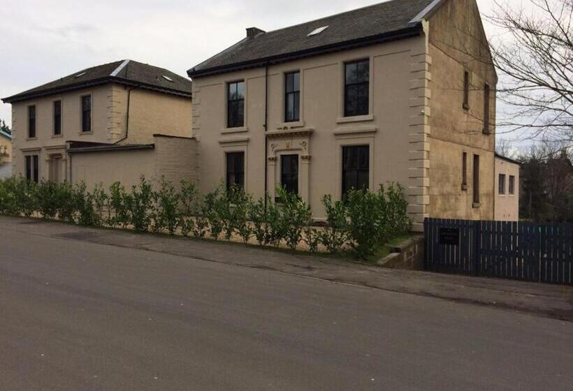 スタンダードシングルルーム, Crosshill House