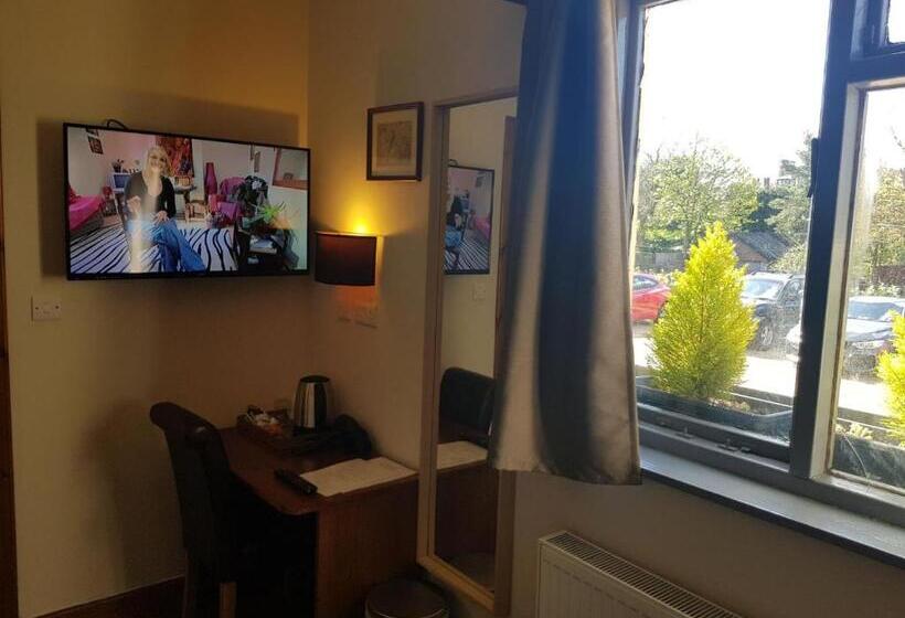 スタンダードシングルルーム, Crosshill House