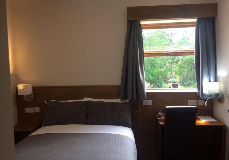 スタンダードルーム, Crosshill House