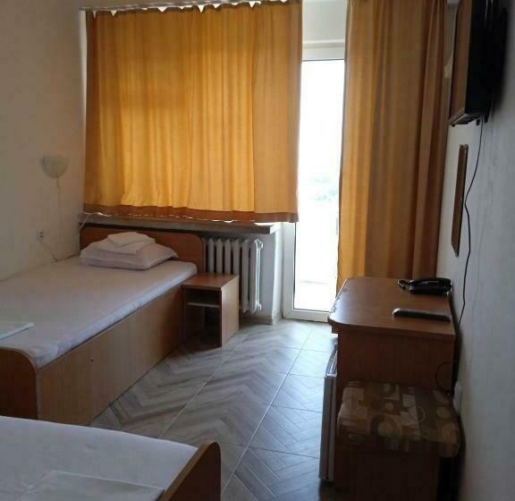 غرفة قياسية مطلّة علي البحر, Park