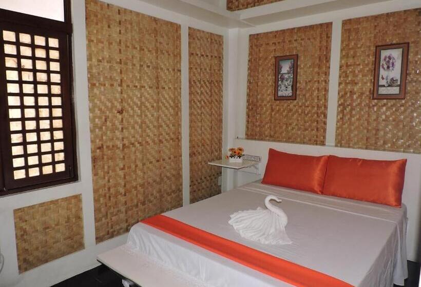 Deluxe Rum, Orange Mangrove Pension House