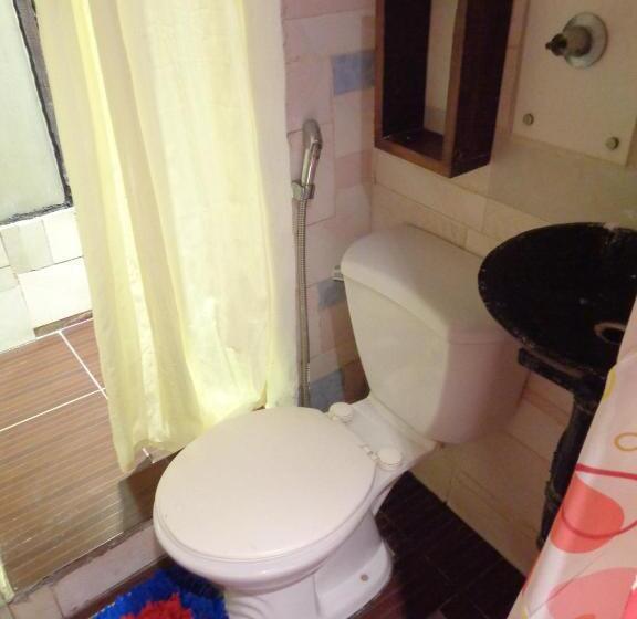 اتاق استاندارد سه نفره, Orange Mangrove Pension House