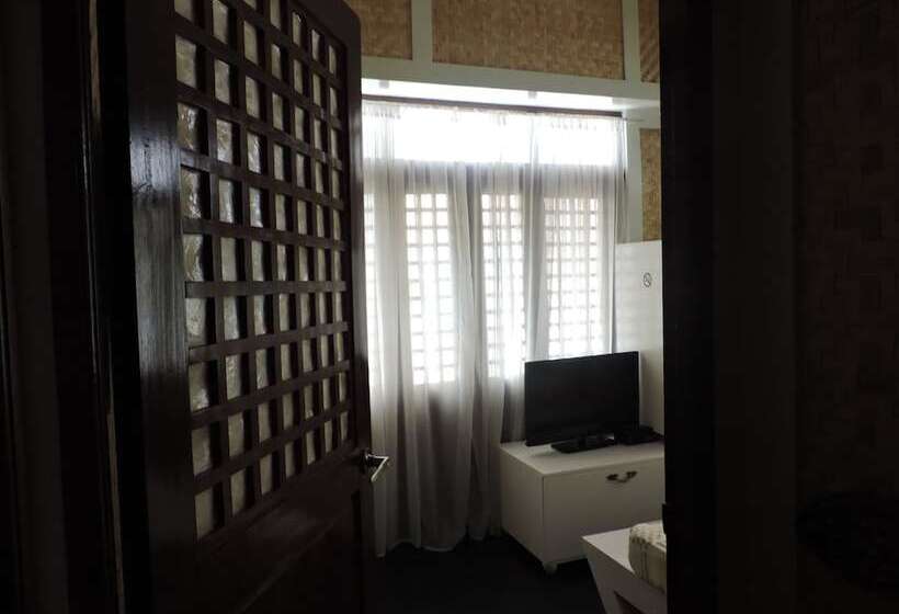 اتاق لوکس, Orange Mangrove Pension House