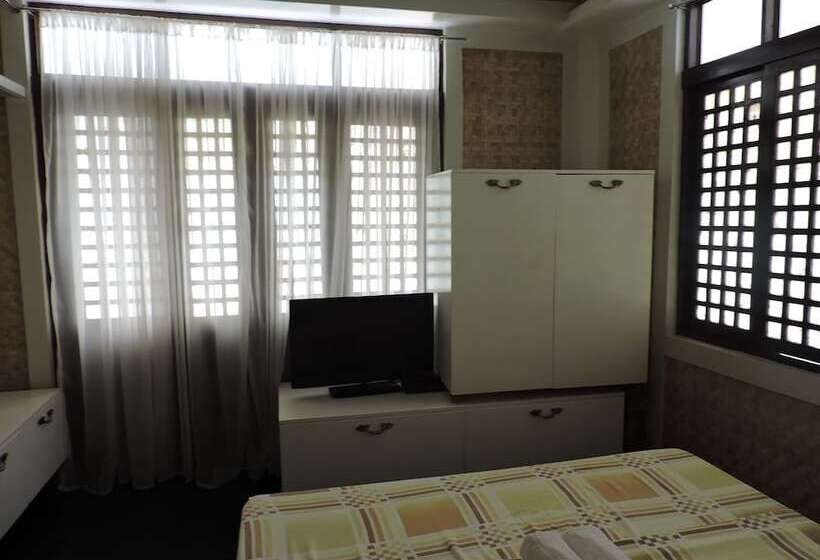 اتاق لوکس, Orange Mangrove Pension House