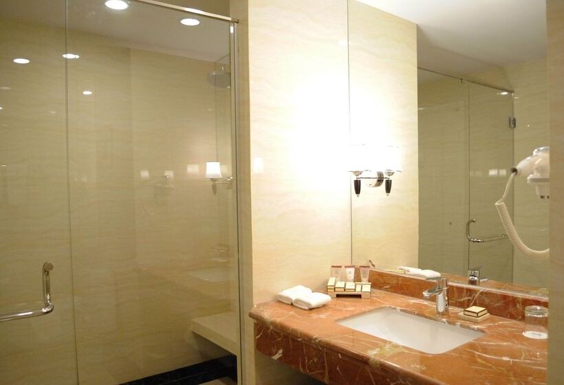 ファミリースイートの２ベッドルーム, Adimulia Hotel Medan