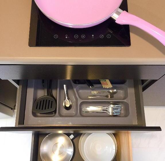 家庭间, Chor Chang House