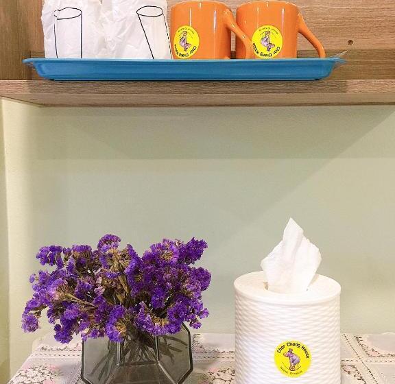 غرفة قياسية, Chor Chang House