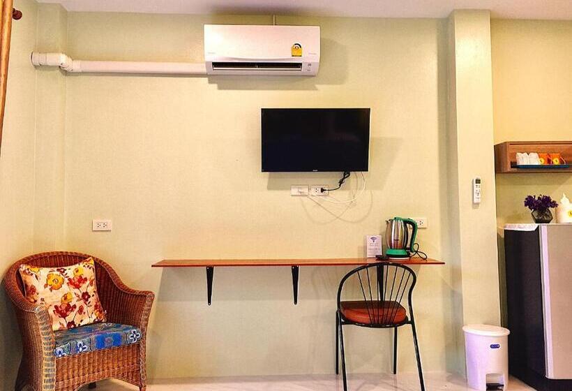 Номер Стандарт, Chor Chang House