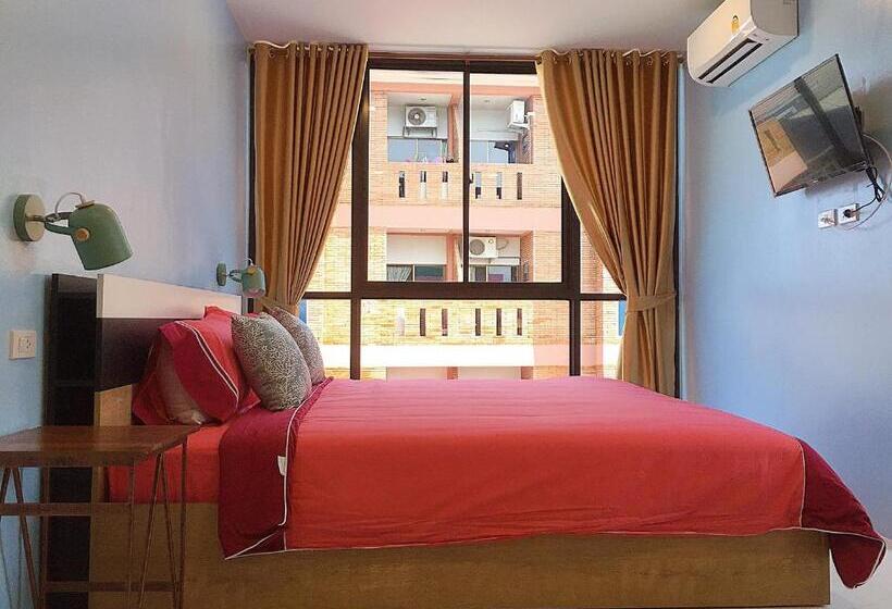 Номер Superior, Chor Chang House