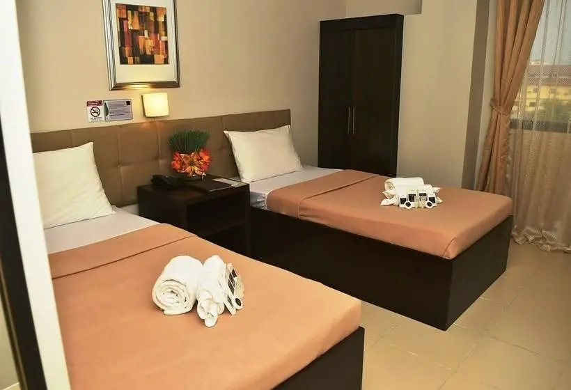 Standard-huone, Columbus Plaza