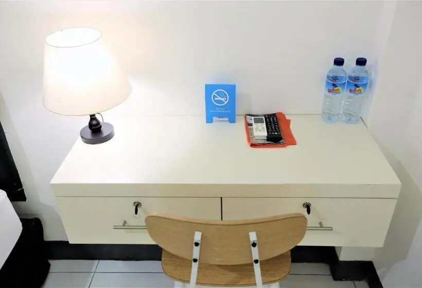 اتاق اکونومی, Gading Guest House