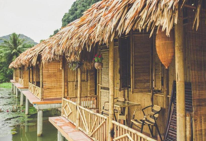 Family bungalow with view, Tam Coc Rice Fields Resort