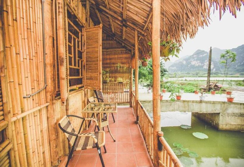 Family bungalow with view, Tam Coc Rice Fields Resort