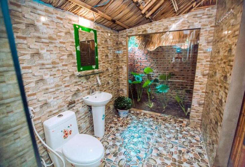 Family bungalow with view, Tam Coc Rice Fields Resort