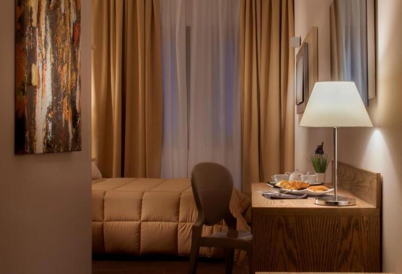 غرفة ديلوكس, La Maison D'art